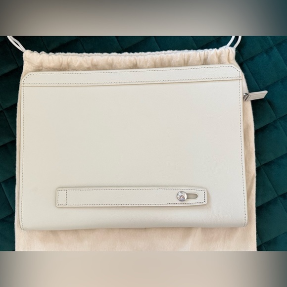 Tumi leather zip case with handle. NWT - Picture 2 of 4